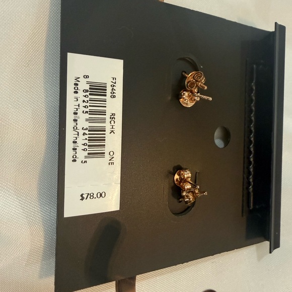 Coach Rose Gold and Cream Enamel Floral Jewelry Set - Picture 4 of 6